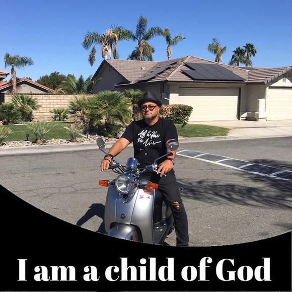 Meet your Posher, Vazrik - Picture 1 of 1